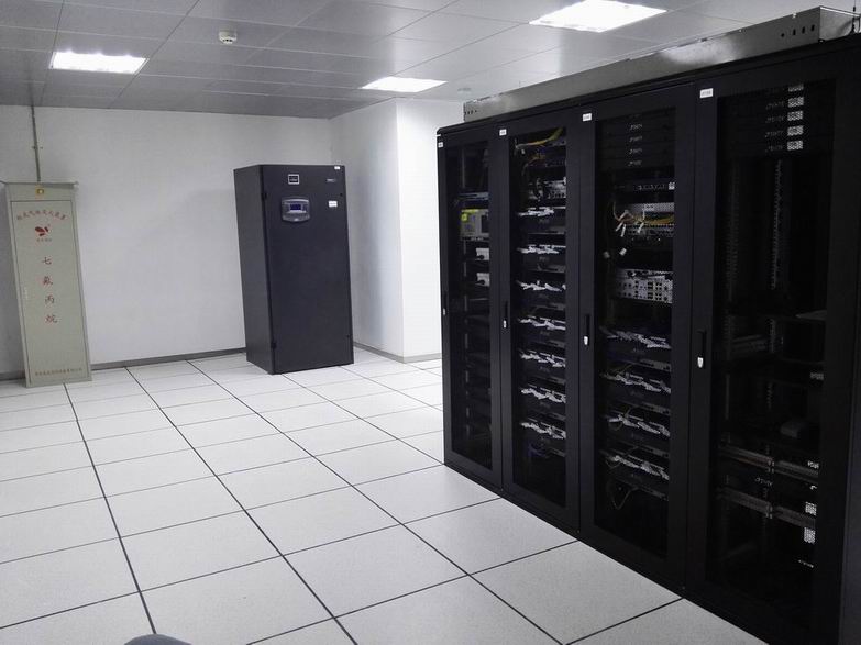 上海農(nóng)商銀行機房